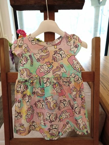 Abito manica corta Unicorno Abito in jersey stretch - stampa Unicorno. Made in Italy Ultime Taglie Mousse Bambina Primavera/Estate Unicorno