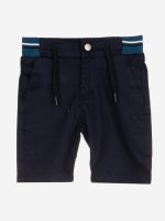 Bermuda twill Shorts in twill con taschine laterali, cintura elastica e allacciatura con bottone.