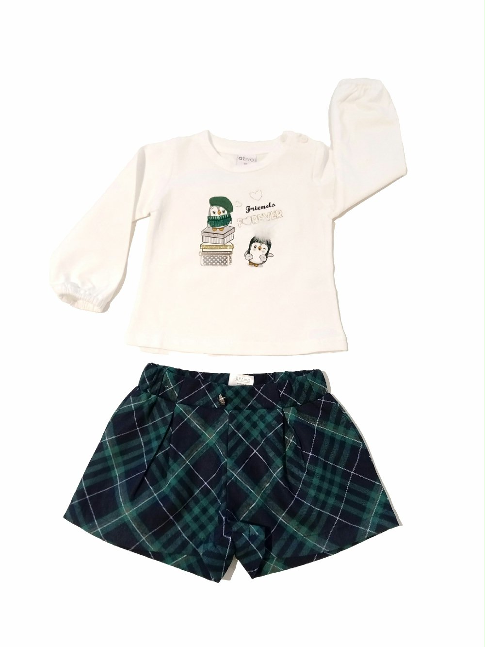 Completo due pezzi Christmas ND1315 Natale 00 Completo due pezzi Christmas Completo due pezzi a tema natalizio, t.shirt stampata in cotone stretch a maniche lunghe + shorts tartan. Natale
