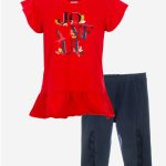 Completo Spring Breeze Ativo Kids Completo in cotone per bambina composto da: T.shirt stampata girocollo a maniche corte a volant e balza al fondo + leggings basic con elastico in vita e applicazione di rouche verticale.