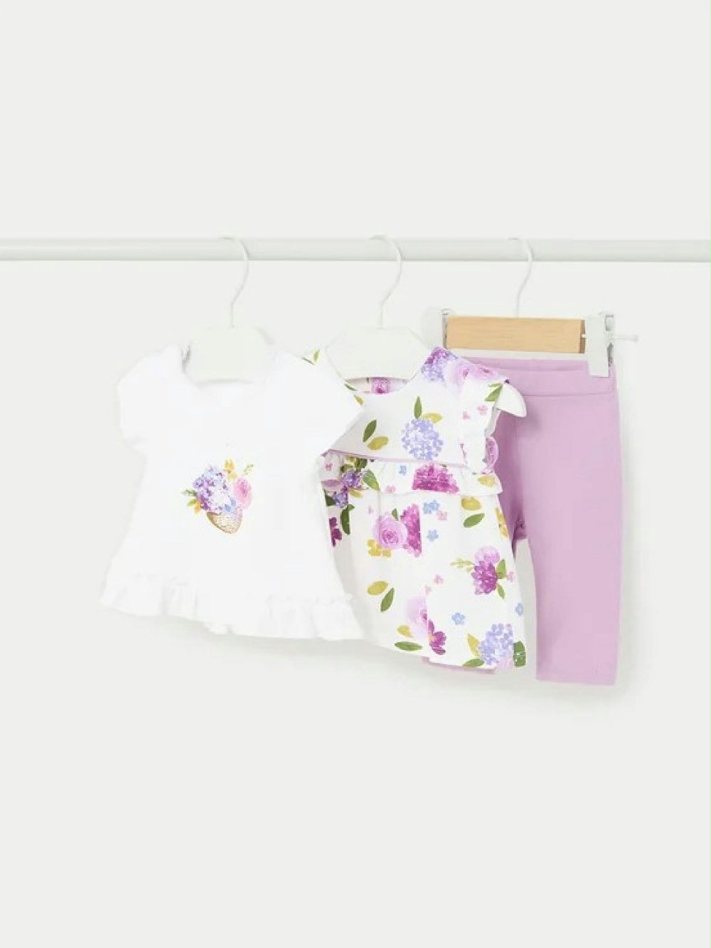 Completo tre pezzi neonata 1791 00 Completo tre pezzi neonata Completo Tre Pezzi Neonata Mayoral New Born - T.Shirt e Leggings Coordinati