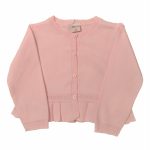 Coprispalle La Vie En Rose Cardigan corto in maglia di cotone con maniche lunghe e scollo tondo, allacciatura con bottoni sul davanti, corpino a maglia rasata e volant al fondo.