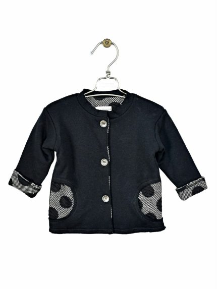GIACCA FELPA BABY TOPPE POIS MAPERÒ - Giacchina nera girocollo in jersey 100% cotone. Toppe sul fronte e rivestimento interno con fantasia pois. Taglie baby da 3 mesi a 24 mesi.