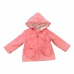 GIUBBOTTO CON CAPPUCCIO Giubbino baby con cappuccio, allacciatura zippata, fodera in pile, taschine cuore con rouches.