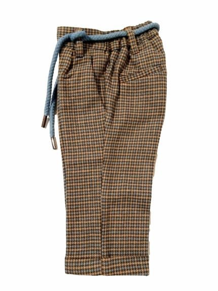 Pantaloni pied de poule bimbo Pantaloni bimbo in cotone, tessuto fantasia pied de poule, allacciatura con bottone e cerniera, cintura in corda, fondo con risvolto. Made in Italy