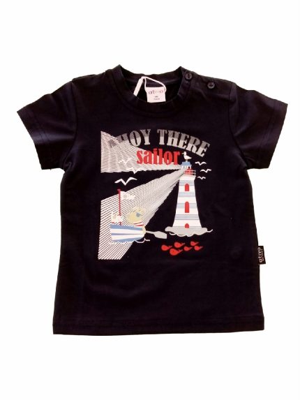 T.SHIRT COTONE M/C SAILOR ATIVO KIDS - T.shirt in cotone a manica corta stampa SAILOR. Taglie 6/36 mesi.