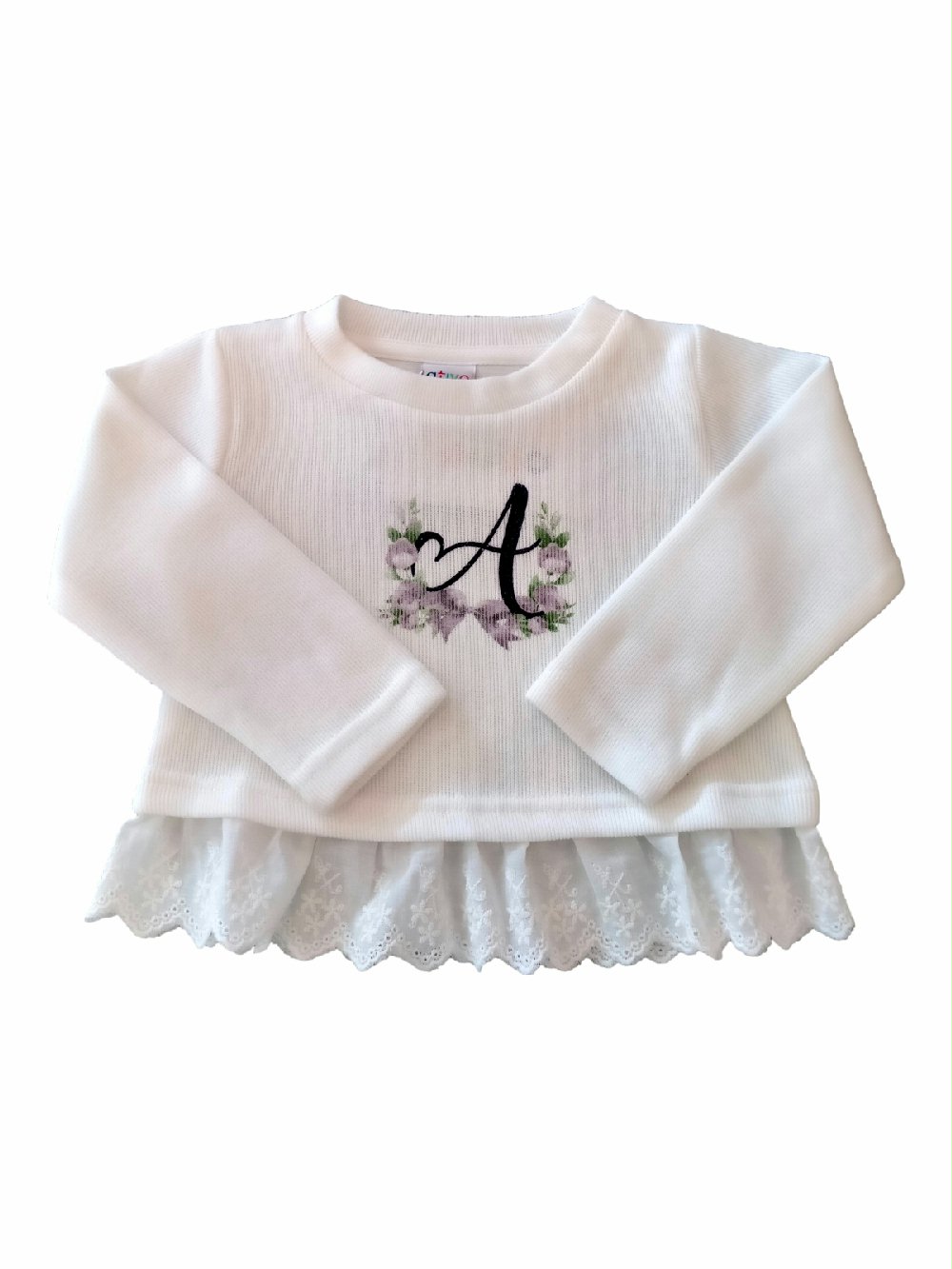 T.SHIRT M/LUNGA FONDO PIZZO ND7402 00 T.SHIRT M/LUNGA FONDO PIZZO T.shirt baby a manica lunga con balzina sul fondo in sangallo.
