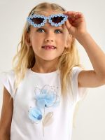 T-shirt manica corta bambina. T-shirt Bambina Mayoral - Stile Romantico con Fiore In Rilievo