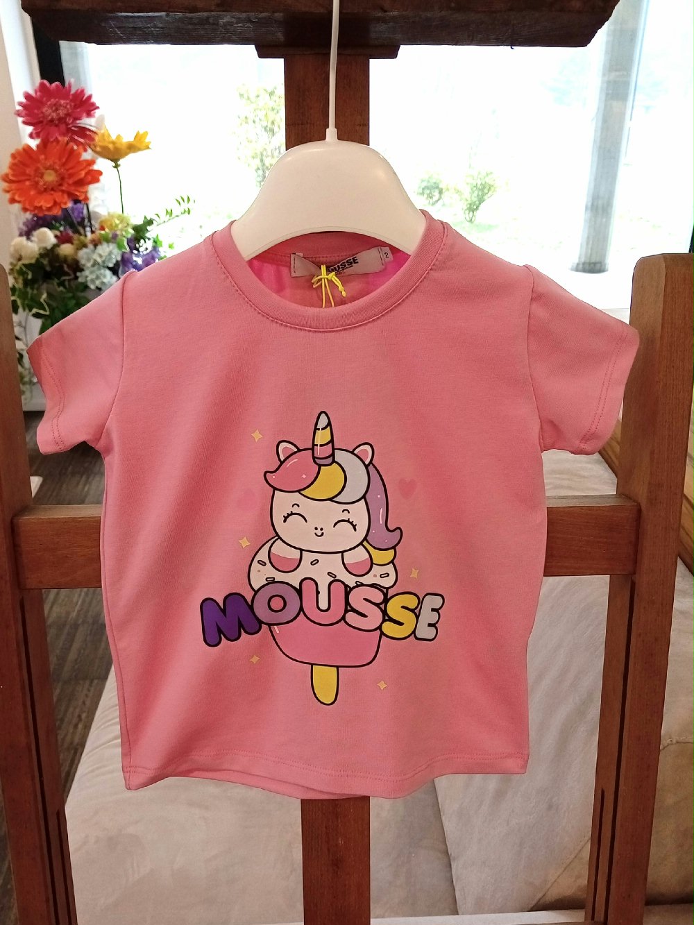 T.shirt manica corta bimba Unicorno YKTS333P Made in Italy Mousse Bambina Primavera/Estate Unicorno 00 T.shirt manica corta bimba Unicorno T.shirt Bambina con Stampa Unicorno - Stile e Magia Made in Italy. Made in Italy Mousse Bambina Primavera/Estate Unicorno