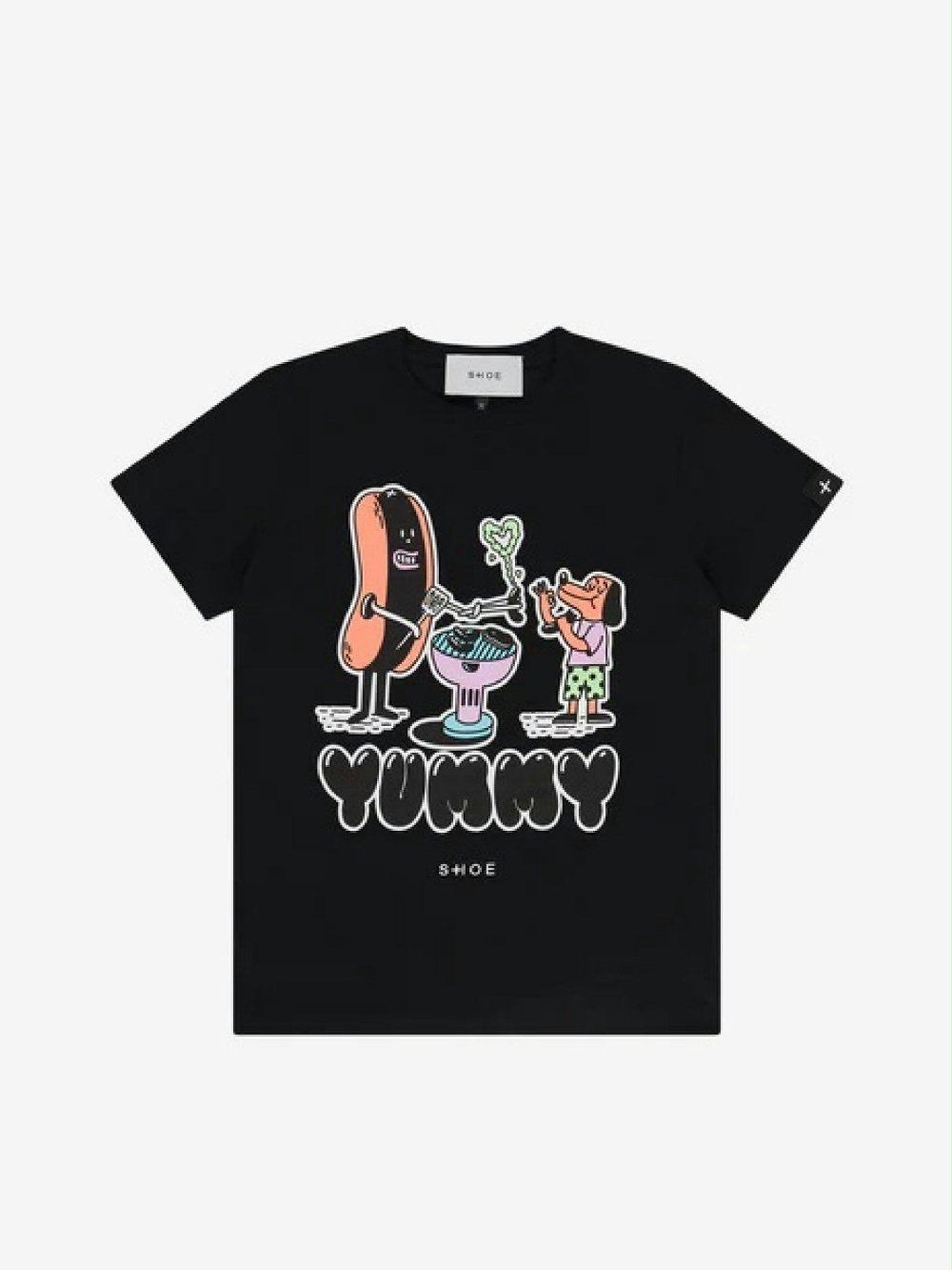 T.shirt manica corta fantasia TIMMY1213 00 T.shirt manica corta fantasia T.shirt girocollo a maniche corte - 100% cotone - tinta unita nera con stampa "city graphic yummy" sul fronte. Etichetta nera in tessuto "plus symbol" cucita sull'orlo della manica sinistra e collo a costine. Vestibilità regolare.