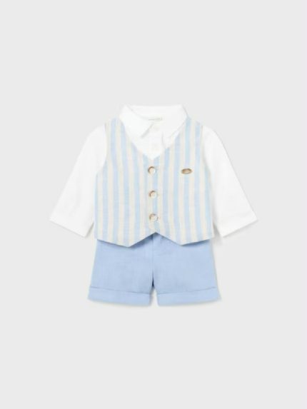 Completo due pezzi corto neonato Completo per neonato composto da camicia in cotone e lino con finto gilet a righe appicato, pantaloncino a tinta unita con allacciatura a bottone e vita elastica dietro.